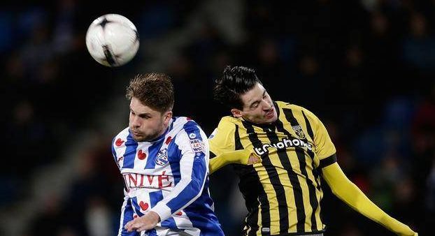 在防守转攻 在防守转攻